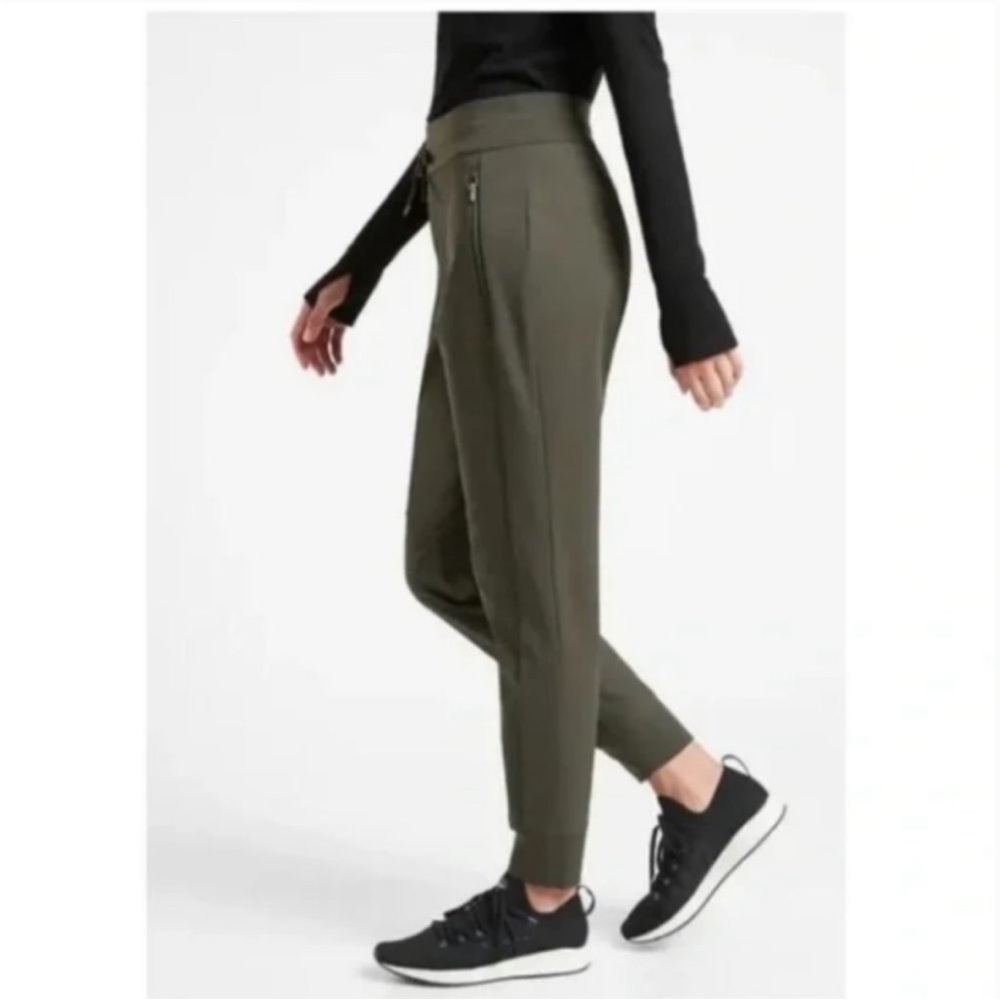 ATHLETA headlands hybrid trek jogger